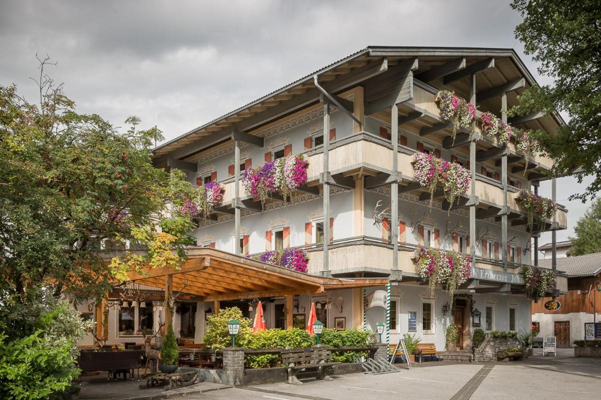 Hotel Erzherzog Johann Uderns Exterior photo